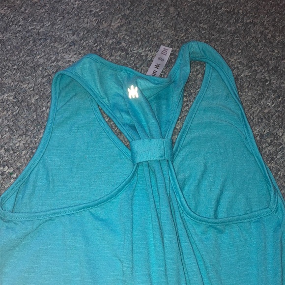 Flowy top - Picture 2 of 3